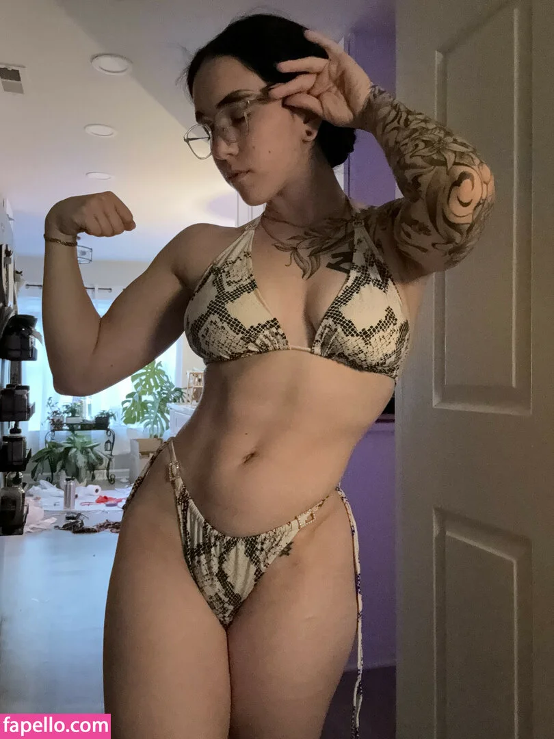 Amberthevalkyrie Onlyfans Photo Gallery 