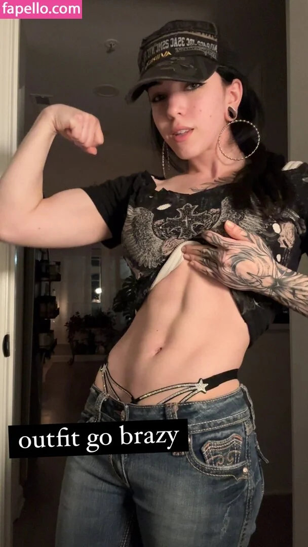 Amberthevalkyrie Onlyfans Photo Gallery 