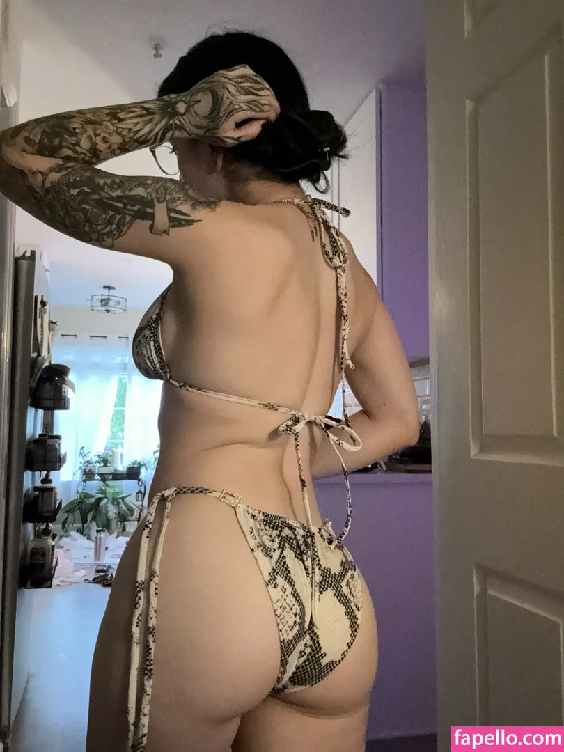Amberthevalkyrie Onlyfans Photo Gallery 