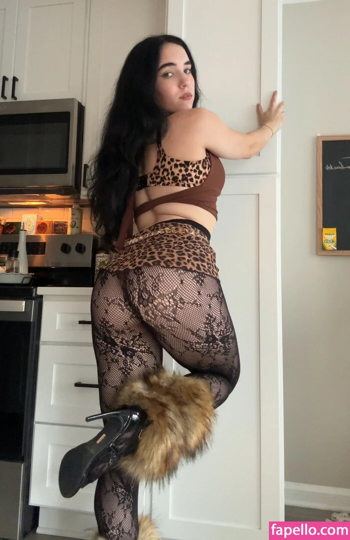 Amberthevalkyrie Onlyfans Photo Gallery 