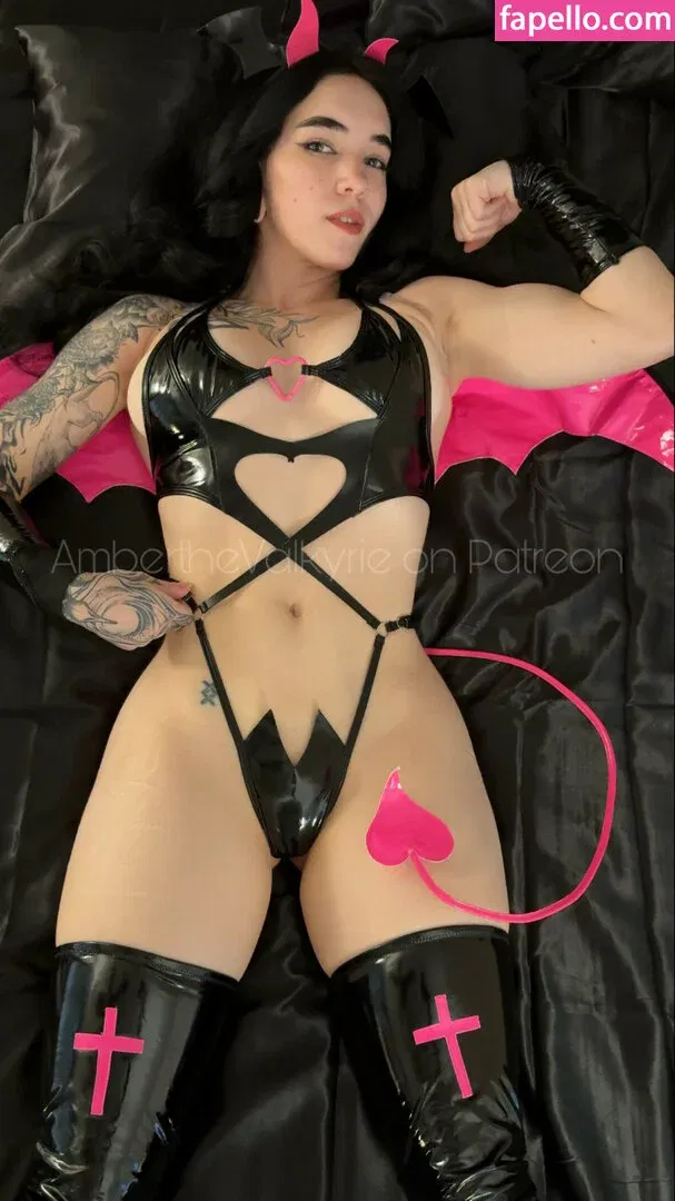 Amberthevalkyrie Onlyfans Photo Gallery 