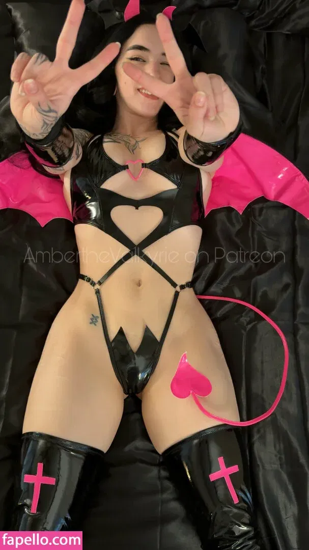 Amberthevalkyrie Onlyfans Photo Gallery 