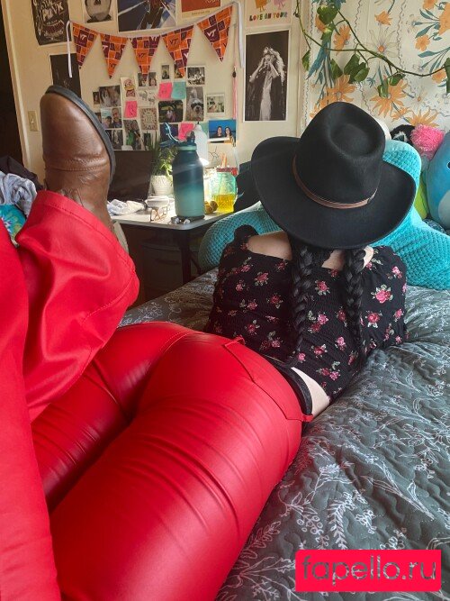 Amberthevalkyrie Onlyfans Photo Gallery 