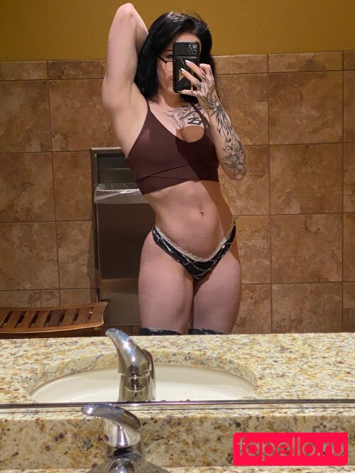 Amberthevalkyrie Onlyfans Photo Gallery 