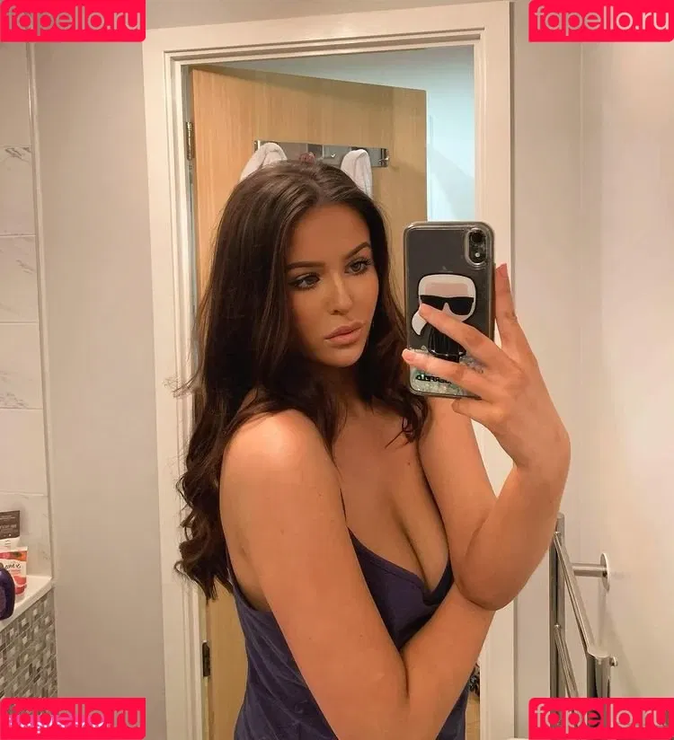 Simone Goodall Onlyfans Photo Gallery 