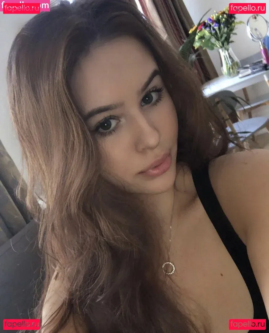 Simone Goodall Onlyfans Photo Gallery 