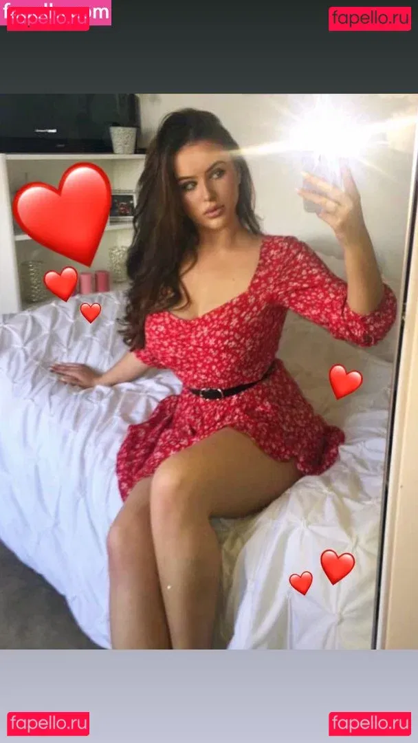 Simone Goodall Onlyfans Photo Gallery 