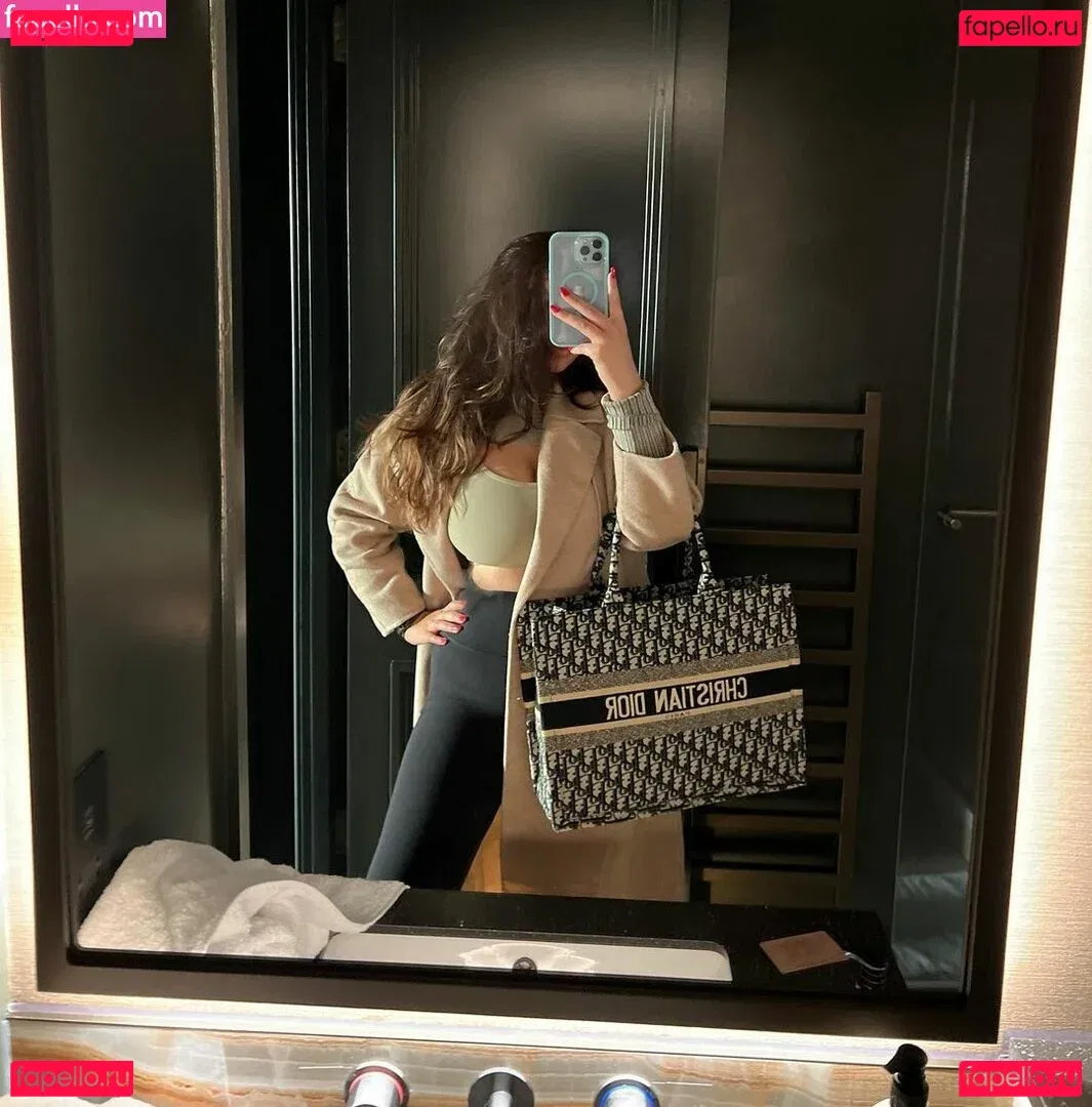 Simone Goodall Onlyfans Photo Gallery 