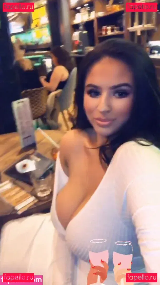 Simone Goodall Onlyfans Photo Gallery 