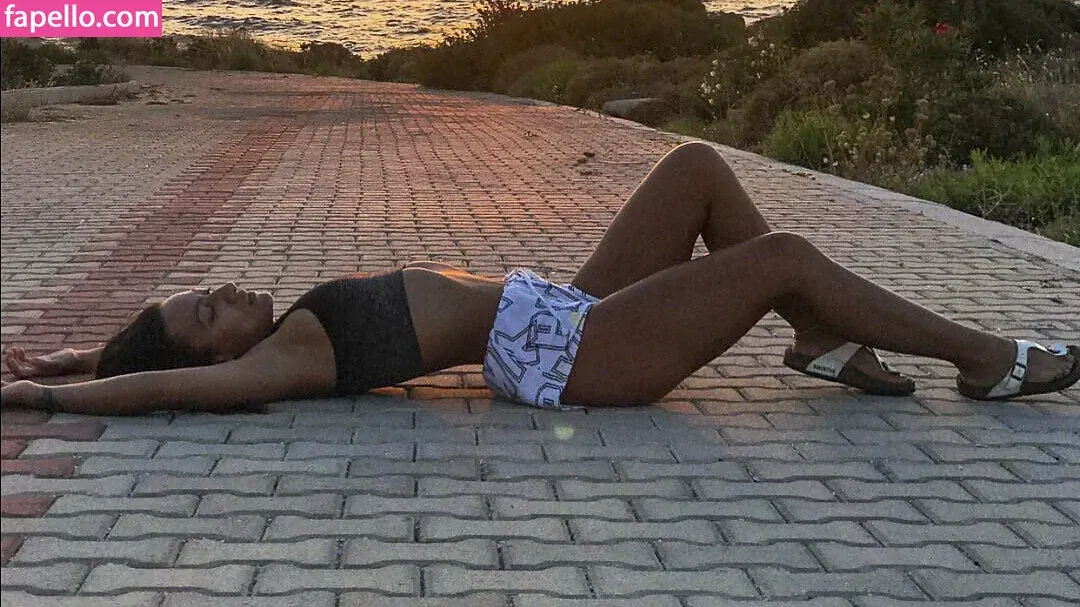 Nurdan Paksoy Onlyfans Photo Gallery 