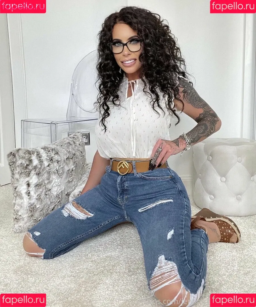 Jennifer Thomson Onlyfans Photo Gallery 