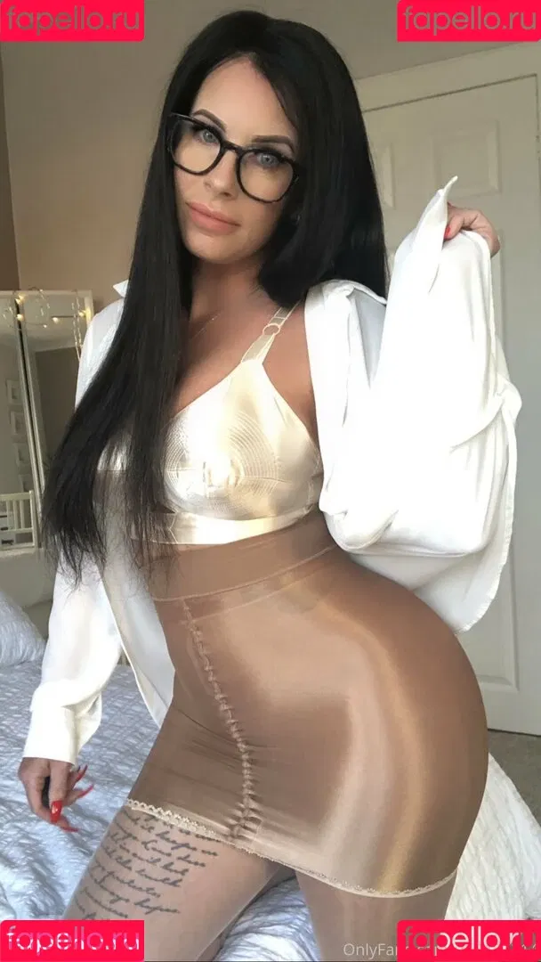 Jennifer Thomson Onlyfans Photo Gallery 