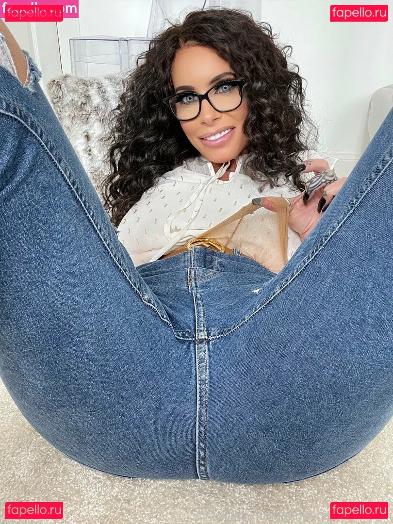 Jennifer Thomson Onlyfans Photo Gallery 