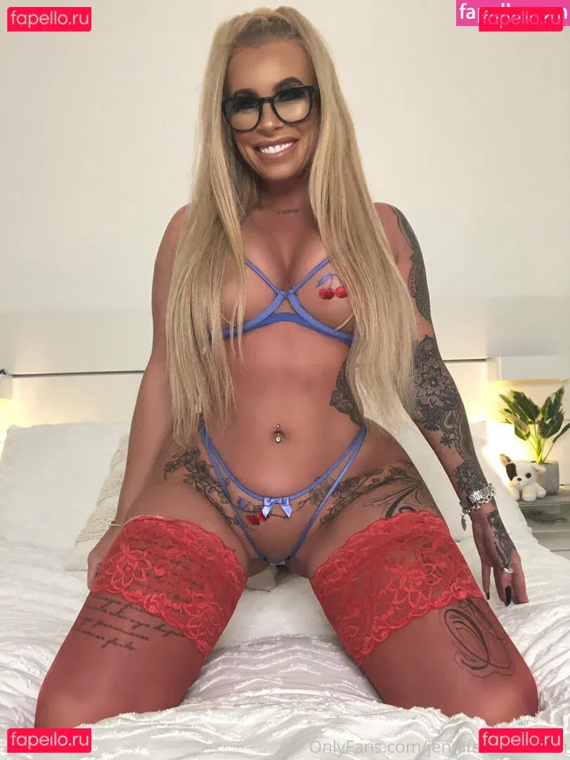 Jennifer Thomson Onlyfans Photo Gallery 