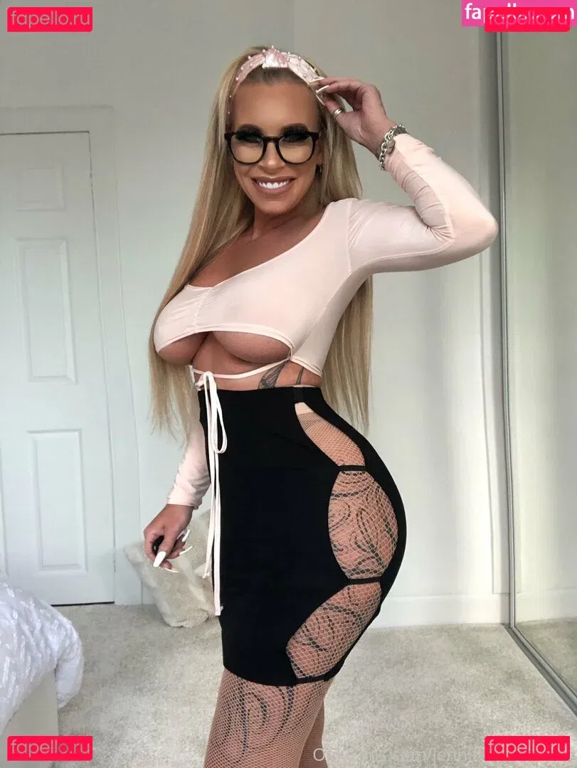 Jennifer Thomson Onlyfans Photo Gallery 