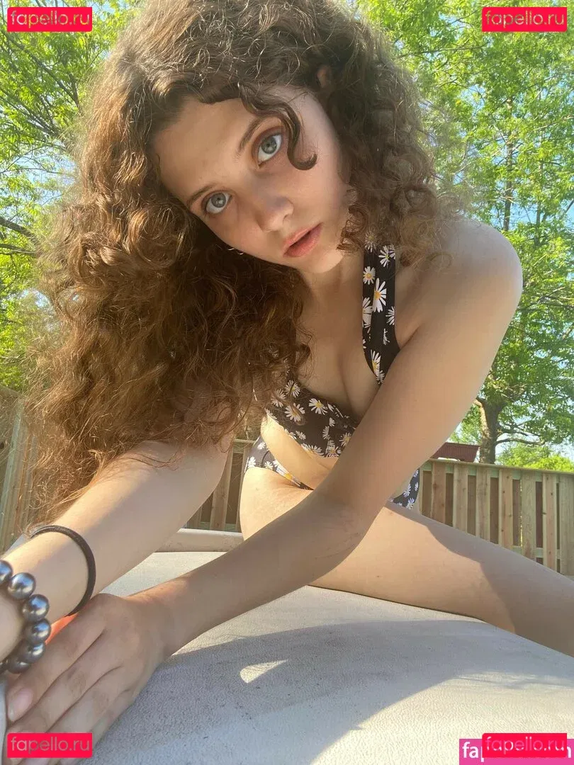 ApartmentFluffy7589 Onlyfans Photo Gallery 