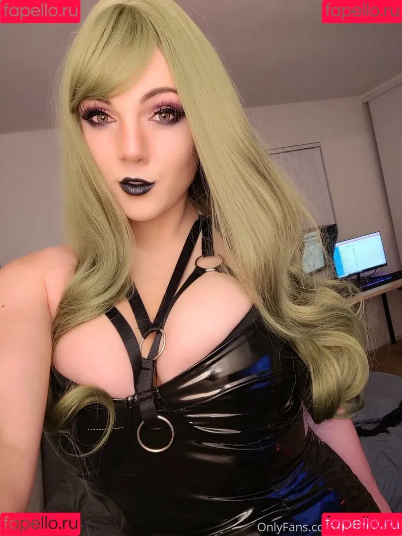 nerdydirtycosplay Onlyfans Photo Gallery 