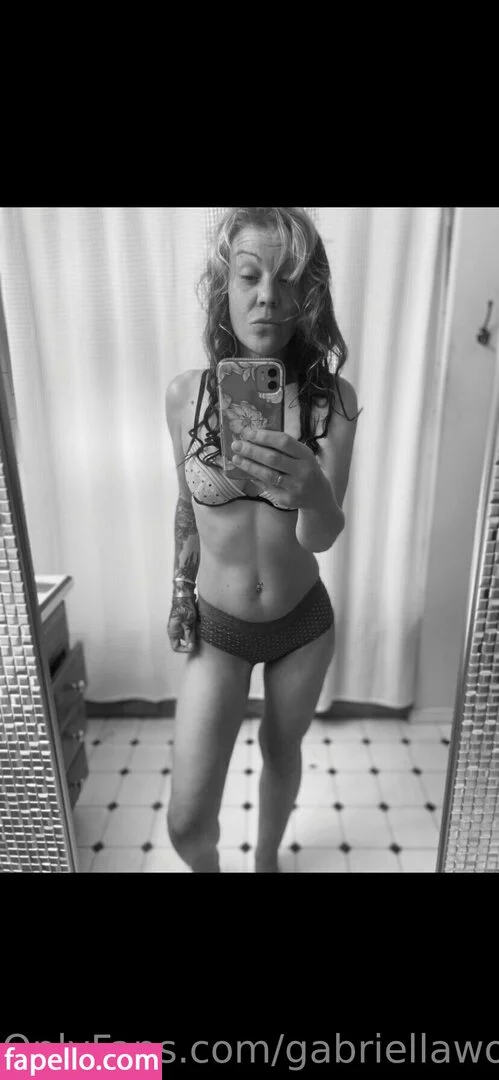 gabriellawoods598 Onlyfans Photo Gallery 