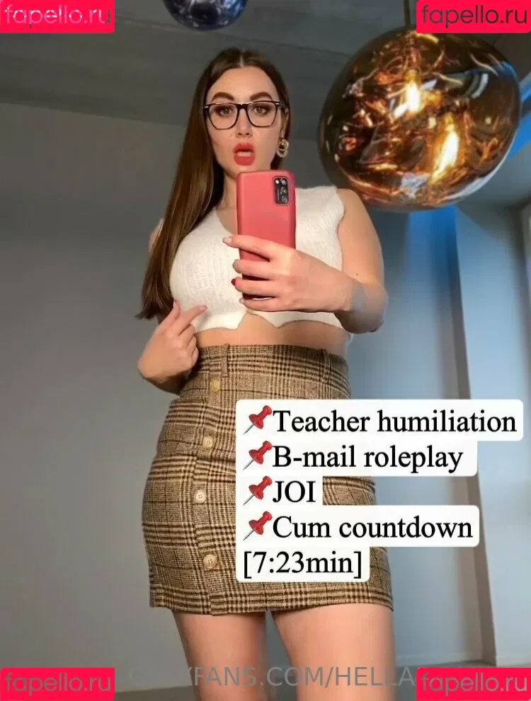 helladomina Onlyfans Photo Gallery 