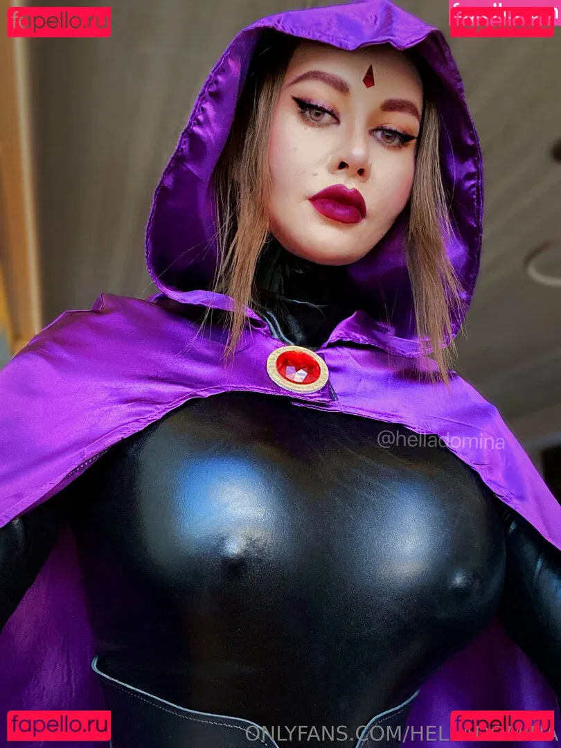 helladomina Onlyfans Photo Gallery 