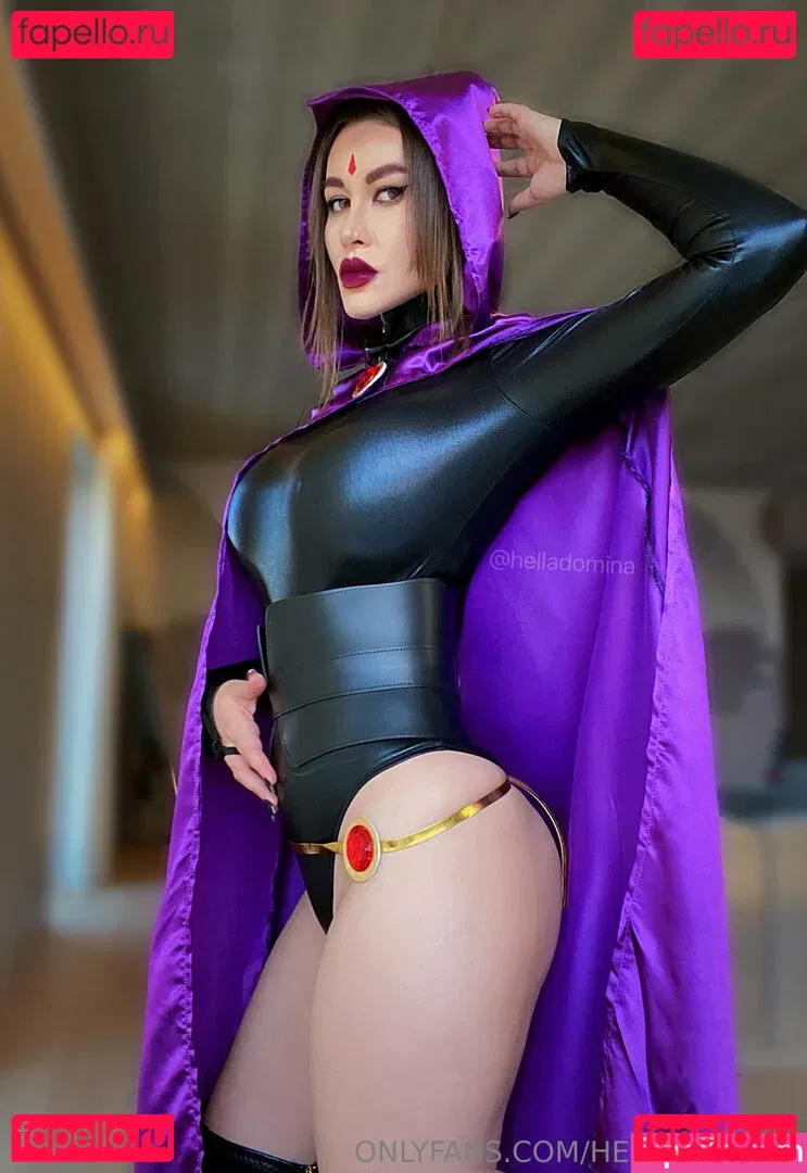 helladomina Onlyfans Photo Gallery 