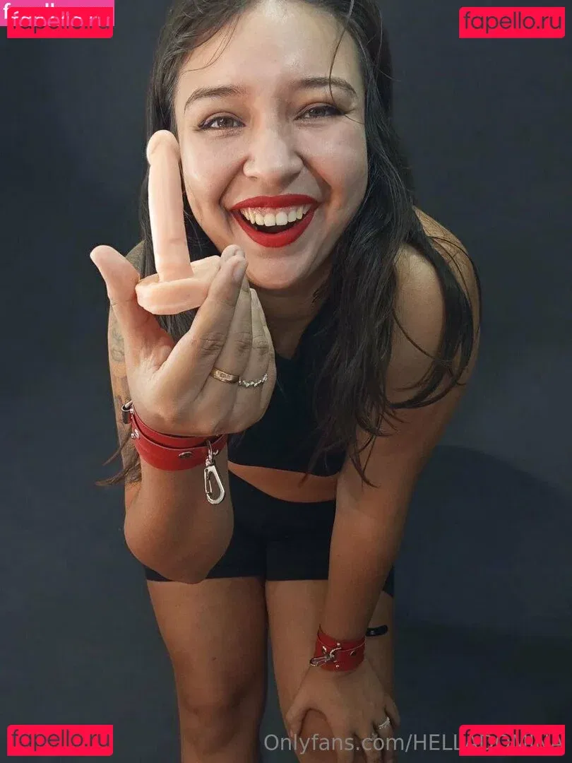 helladomina Onlyfans Photo Gallery 