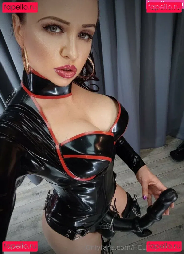 helladomina Onlyfans Photo Gallery 