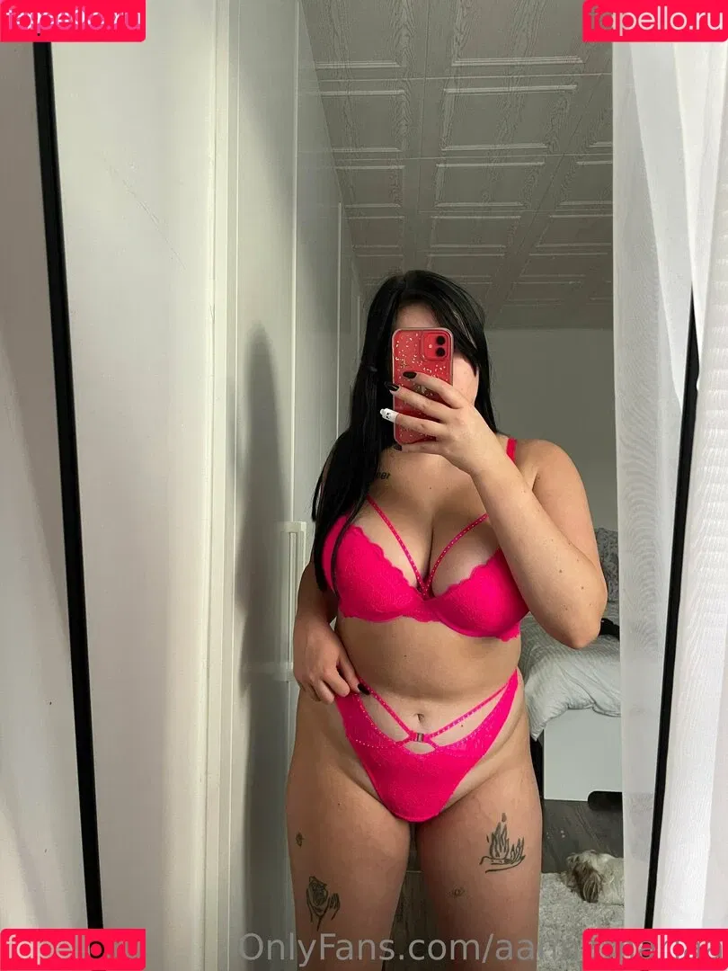 aannamariaa Onlyfans Photo Gallery 