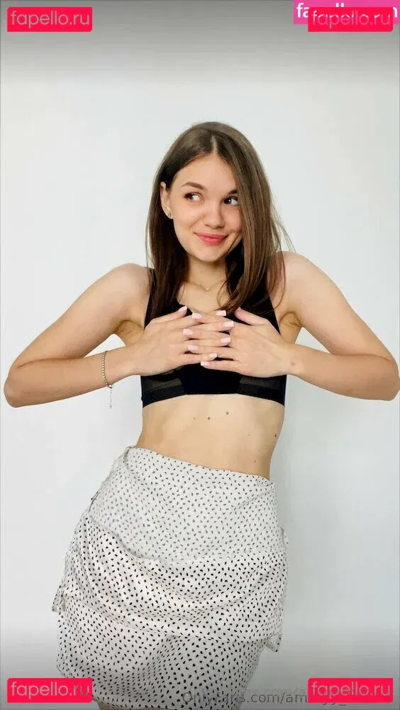 aannamariaa Onlyfans Photo Gallery 