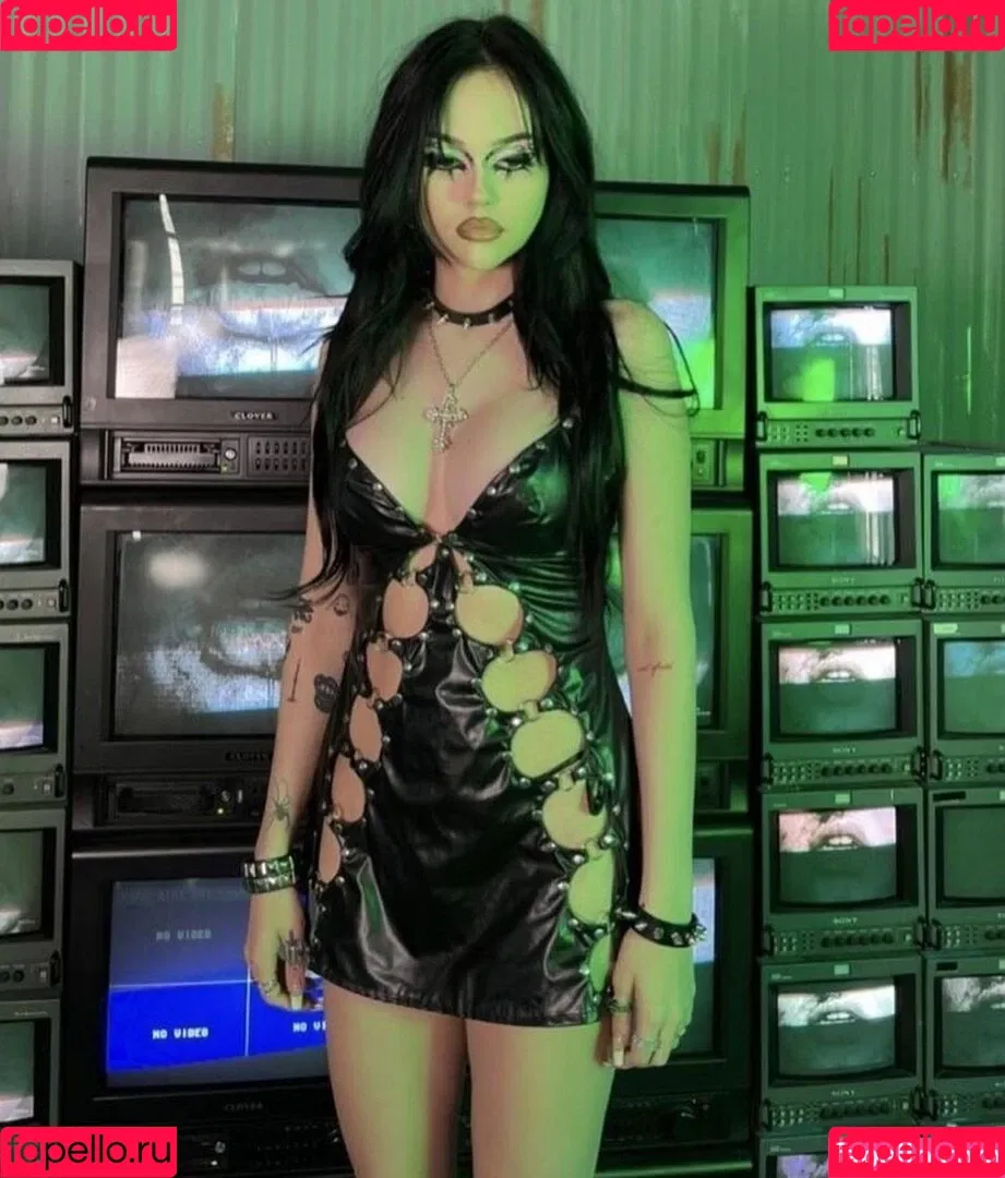 Maggie Lindemann Onlyfans Photo Gallery 