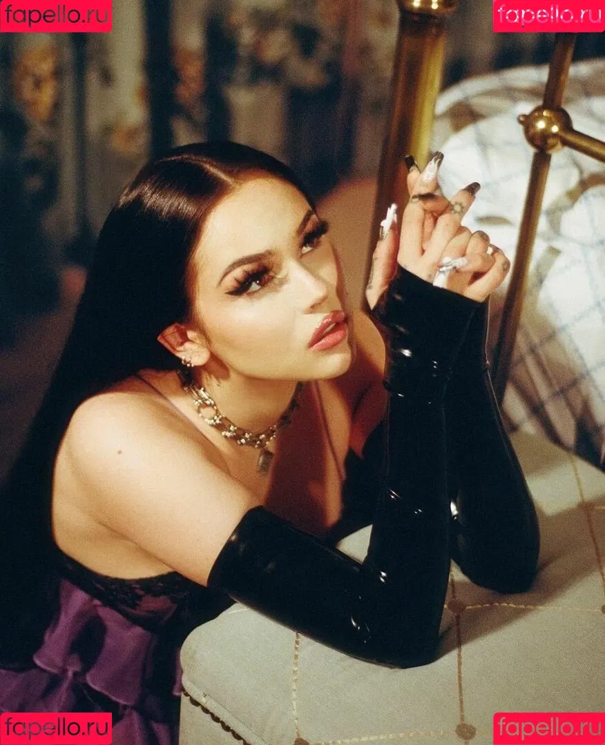 Maggie Lindemann Onlyfans Photo Gallery 