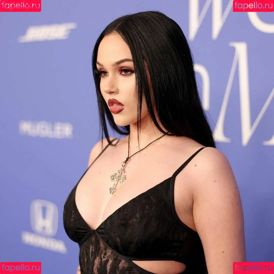 Maggie Lindemann Onlyfans Photo Gallery 