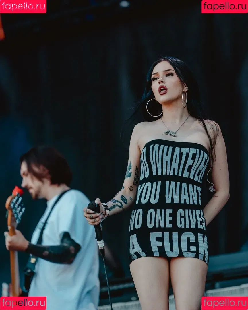 Maggie Lindemann Onlyfans Photo Gallery 