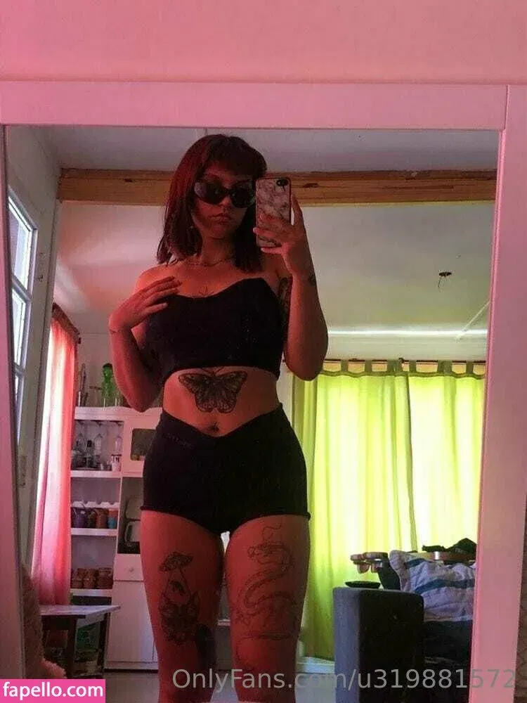 lola_deinnn Onlyfans Photo Gallery 