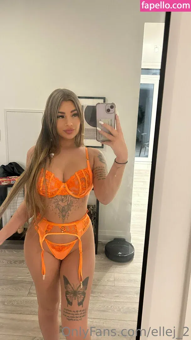 Lana James Onlyfans Photo Gallery 