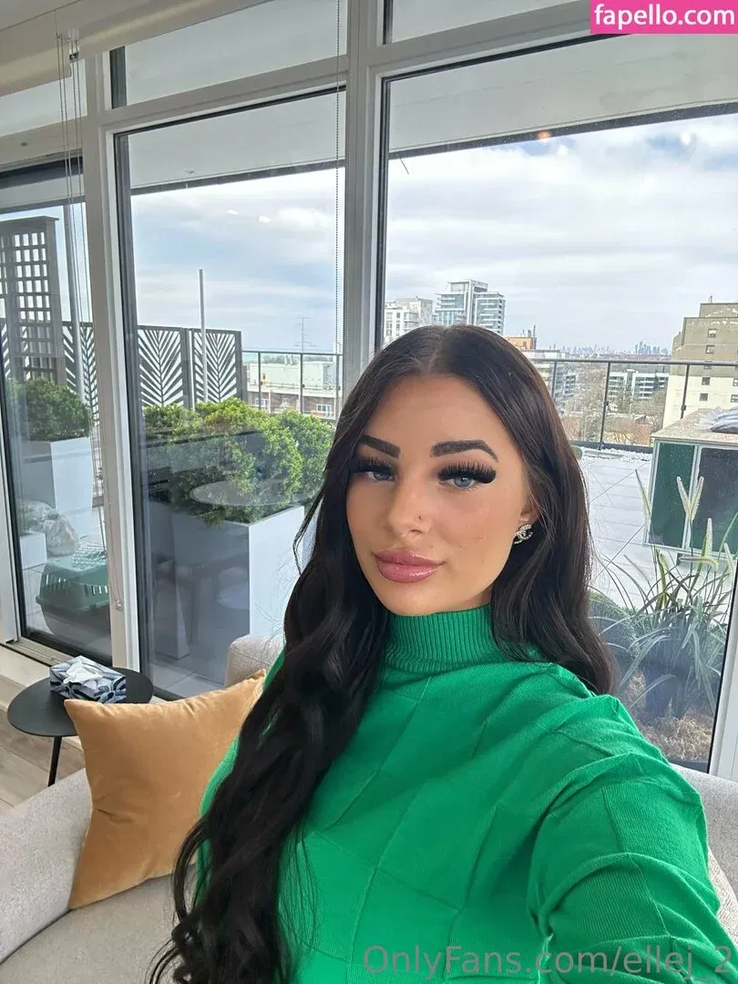 Lana James Onlyfans Photo Gallery 