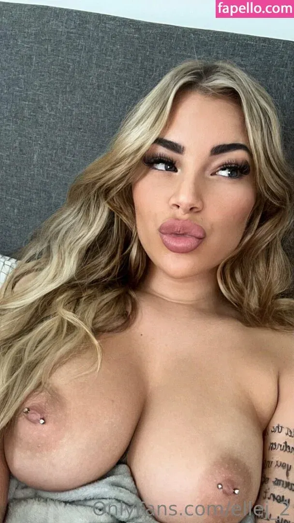 Lana James Onlyfans Photo Gallery 