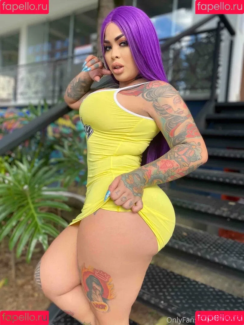 unavips Onlyfans Photo Gallery 