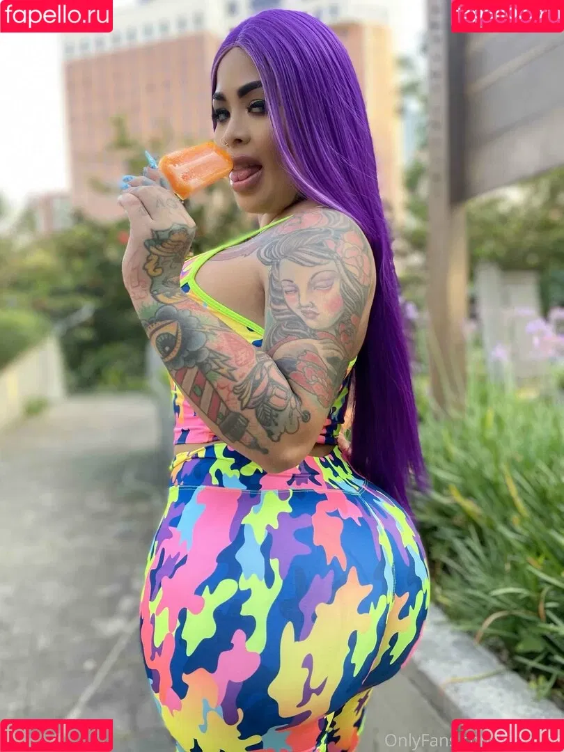 unavips Onlyfans Photo Gallery 