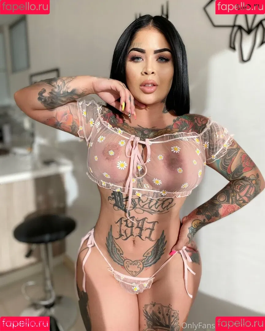 unavips Onlyfans Photo Gallery 