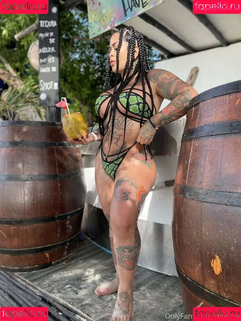 unavips Onlyfans Photo Gallery 