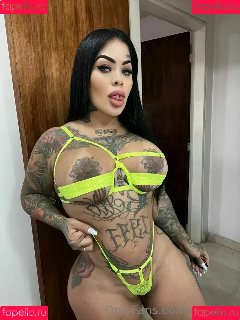 unavips Onlyfans Photo Gallery 