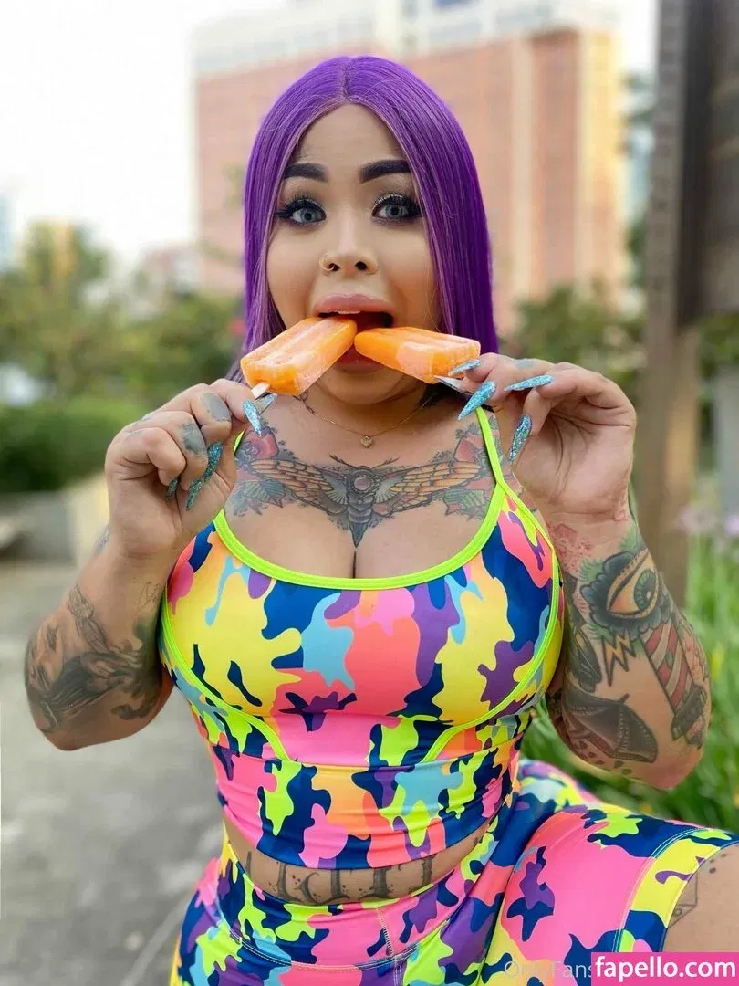 unavips Onlyfans Photo Gallery 