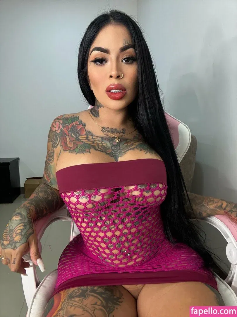 unavips Onlyfans Photo Gallery 