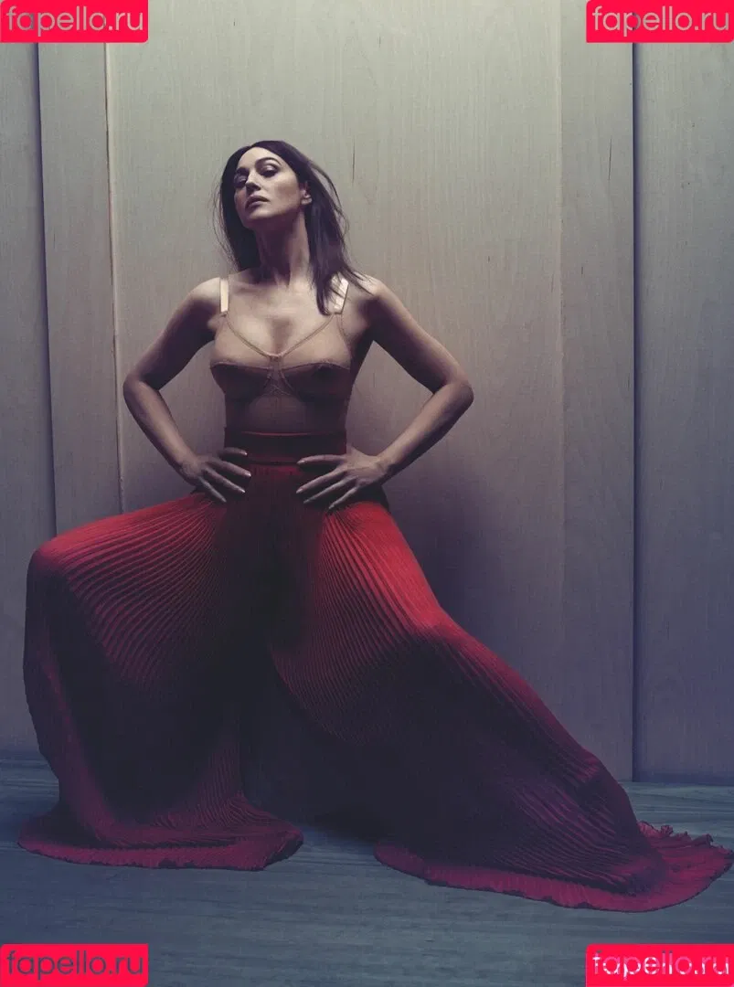Monica Bellucci Onlyfans Photo Gallery 