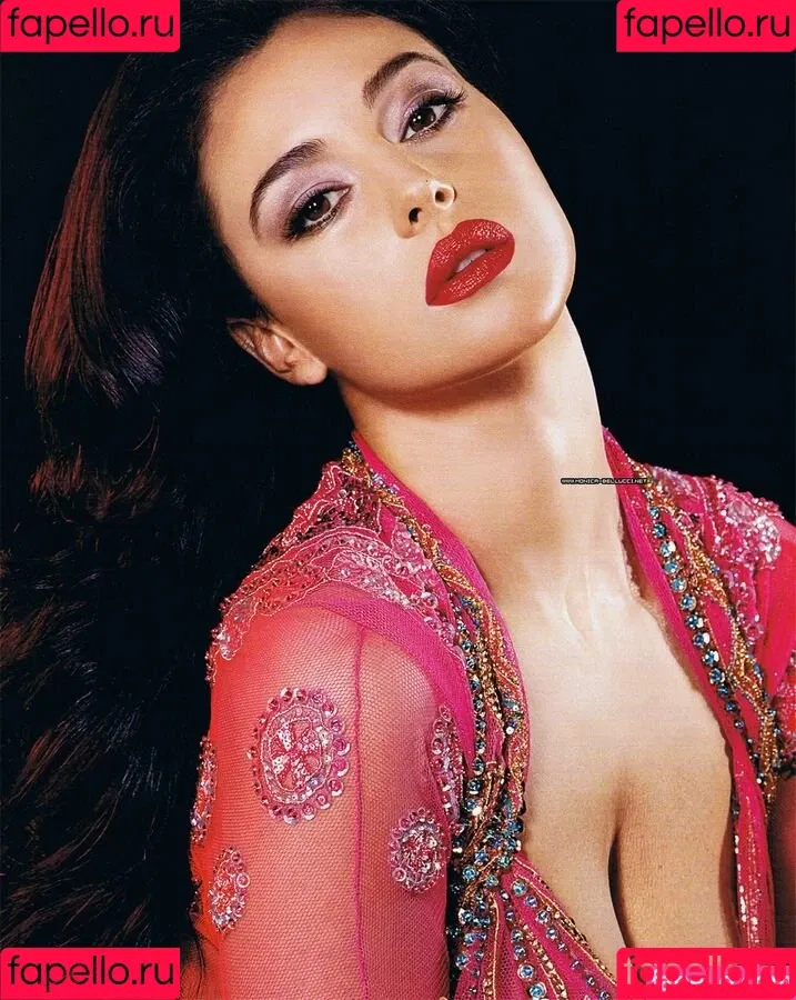 Monica Bellucci Onlyfans Photo Gallery 