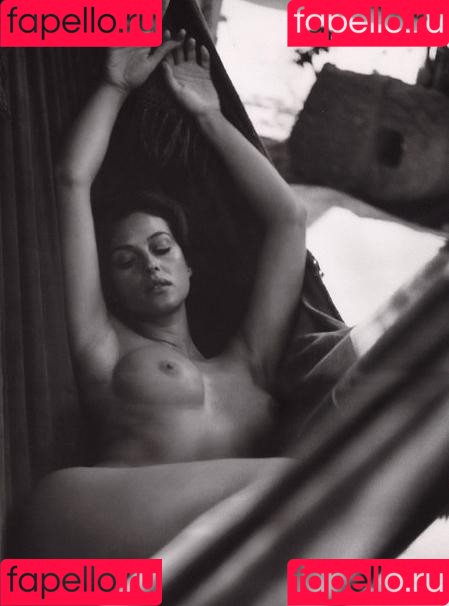 Monica Bellucci Nude Onlyfans Photo 51