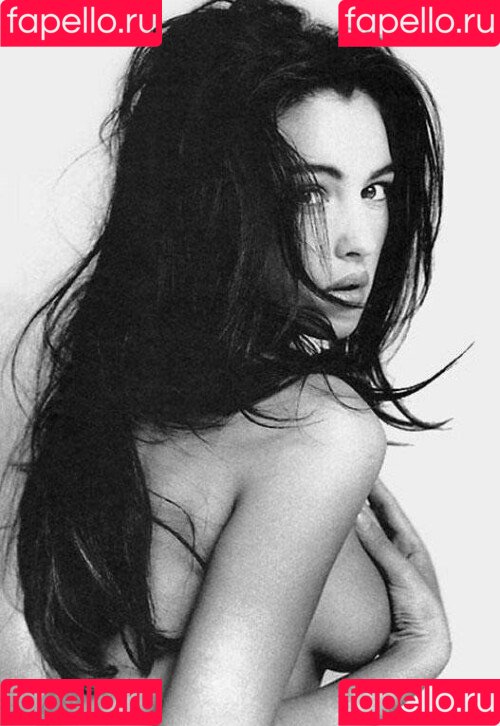 Monica Bellucci Nude Onlyfans Photo 50