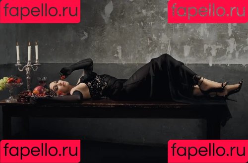 Monica Bellucci Nude Onlyfans Photo 11