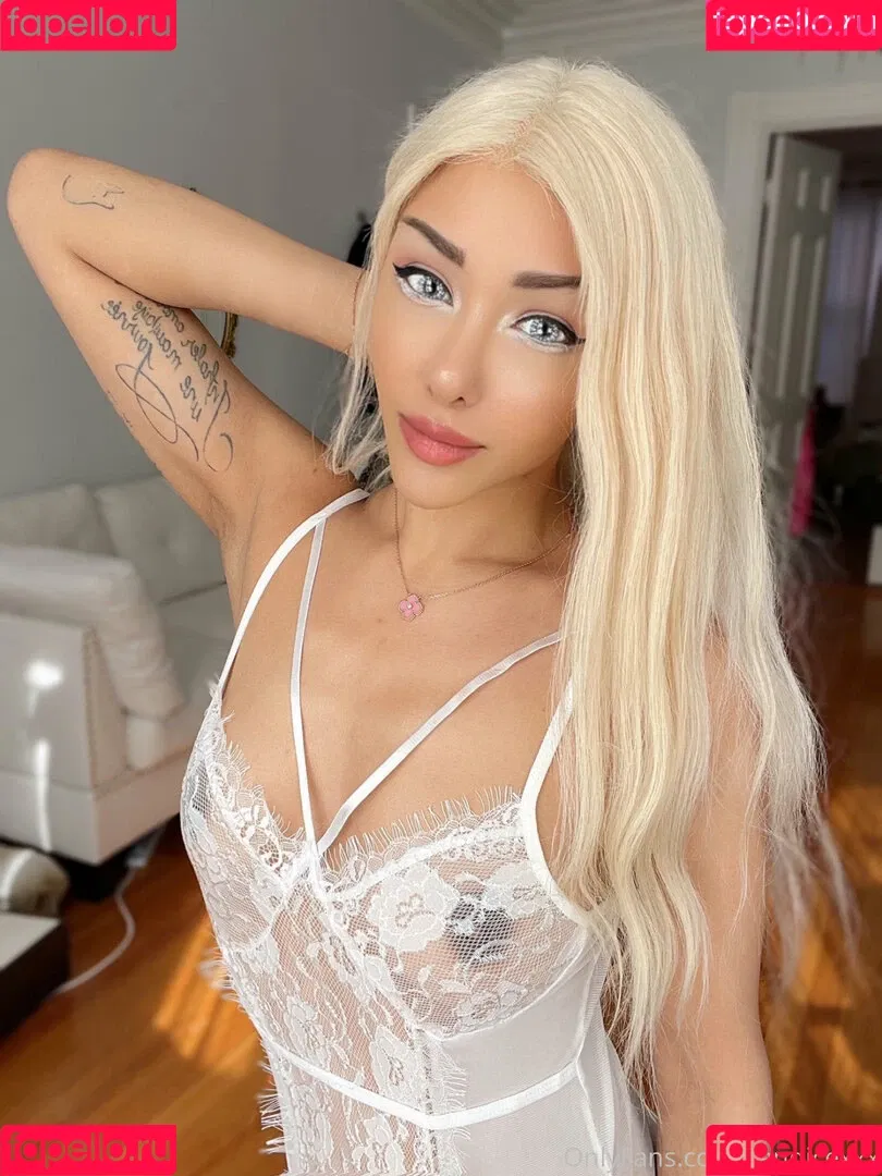 candicexxx Onlyfans Photo Gallery 